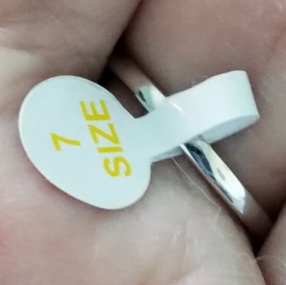 RED QUARTZ RING - Picture 4 of 10